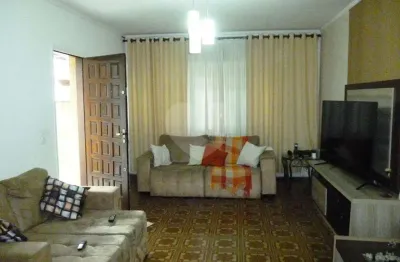Casa com 3 quartos à venda na Francisco Alves Bezerra, Parque Edu Chaves, São Paulo