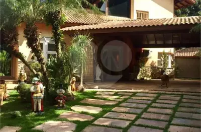 Casa com 4 quartos à venda em alpes da cantareira - sp