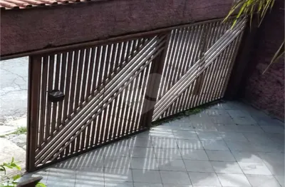 Casa com 3 quartos à venda na Rua Santo Antônio da Platina, Limão, São Paulo