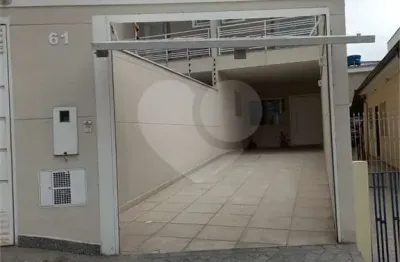 Casa com 3 quartos à venda na Rua José Ventura, 61, Vila Guilherme, São Paulo