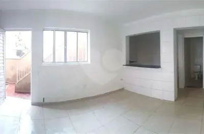 Casa com 2 quartos à venda na Rua Aldeia Vinte de Setembro, Vila Guilherme, São Paulo