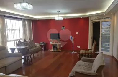 Apartamento com 3 quartos à venda na Rua Voluntários da Pátria, Santana, São Paulo