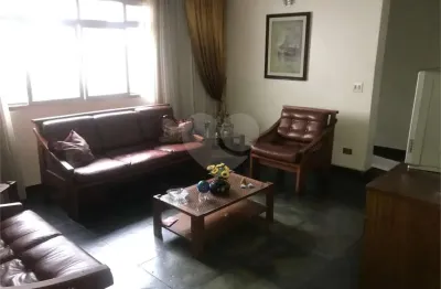 Casa com 3 quartos à venda na Rua José Vicente, Tremembé, São Paulo