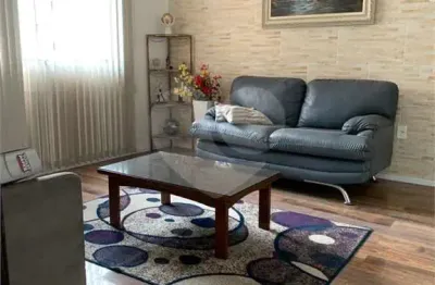 Casa com 5 quartos à venda na Rua São Pedro do Turvo, Pari, São Paulo