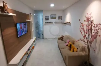 Casa com 4 quartos à venda na Rua Salvador Pires de Lima, Sacomã, São Paulo