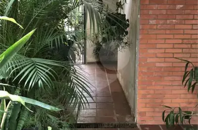 Casa com 4 quartos à venda na Rua Pedro Morganti, Vila Mariana, São Paulo