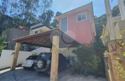 Casa em condomínio fechado com 3 quartos à venda na Rua Maestro Otto Wey, Horto, São Paulo