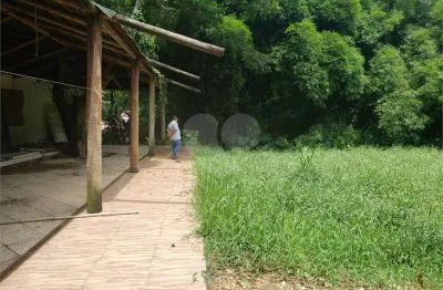 Terreno à venda na Aperema, Horto, São Paulo