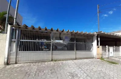 Casa com 3 quartos à venda na Rua Humberto Bortolo, Tremembé, São Paulo