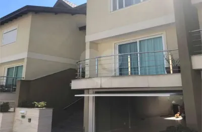 Casa em condomínio fechado com 4 quartos à venda na Avenida Senador José Ermírio de Moraes, Tremembé, São Paulo