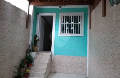 Casa com 2 quartos à venda na Rua João da Costa Ferreira, 191, Itaquera, São Paulo