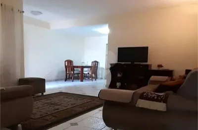 Casa com 2 quartos à venda na Rua Padre Sabóia de Medeiros, Vila Maria Alta, São Paulo