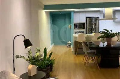 Apartamento com 3 quartos à venda na Rua Voluntários da Pátria, Santana, São Paulo