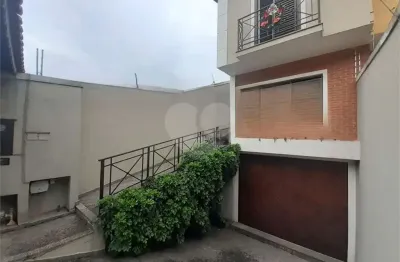 Casa com 3 quartos à venda na José Justino Pereira, Água Fria, São Paulo