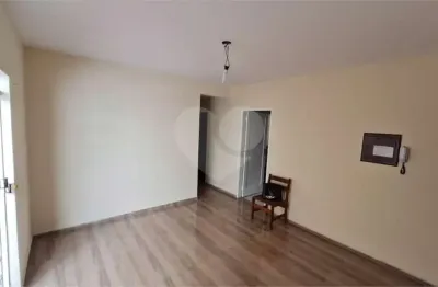 Apartamento com 2 quartos à venda na Rua Voluntários da Pátria, Santana, São Paulo