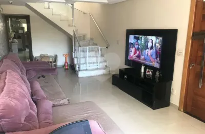 Casa com 3 quartos à venda na Rua Dona Gabriela, Vila Guilherme, São Paulo