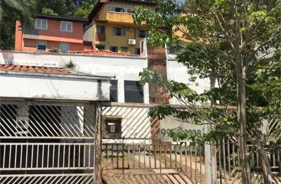 Casa térrea com 3 quartos à venda em jardim peri peri - sp