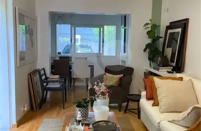 Casa com 3 quartos à venda na Rua Comendador Orlando Stevaux, Campo Belo, São Paulo