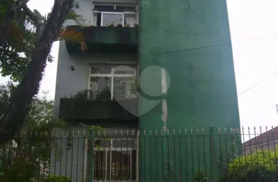 Prédio à venda na Avenida Águas de São Pedro, Vila Paulicéia, São Paulo