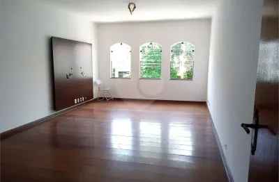Casa com 3 quartos à venda na Rua Santo Adalberto, Jardim Franca, São Paulo