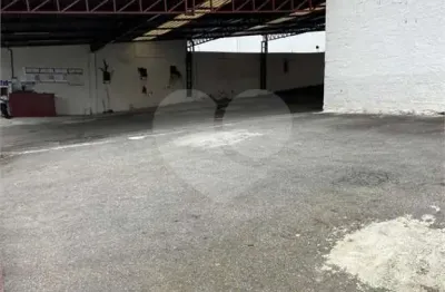 Terreno à venda na Rua Iquiririm, Butantã, São Paulo