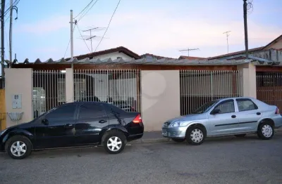 Casa térrea com 3 quartos à venda em vila nilo - sp