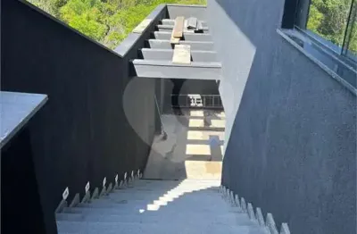 Casa com 3 quartos à venda em condomínio villa verde bragança - sp