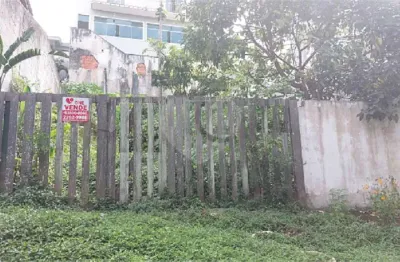 Terreno à venda na Praça Estevão Falcão, S/N, Tremembé, São Paulo