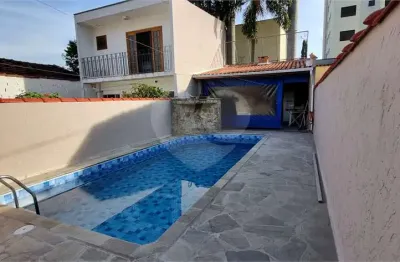 Casa com 3 quartos à venda na Rua Heliodora, Santana, São Paulo