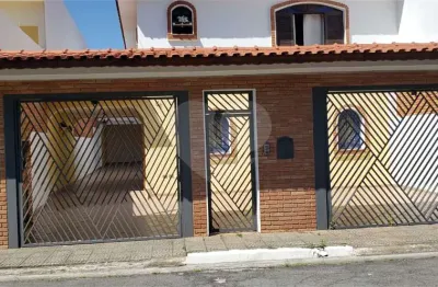 Casa com 3 quartos à venda na Rua Carlos Aprile, Tremembé, São Paulo