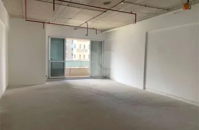 Sala comercial à venda na Avenida Anápolis, Alphaville, Barueri