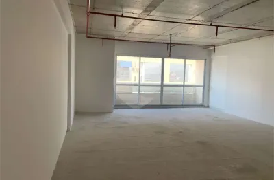 Sala comercial à venda na Avenida Anápolis, Alphaville, Barueri