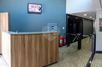 Sala comercial à venda na Avenida Luiz Dumont Villares, 2078, Tucuruvi, São Paulo