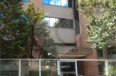 Sala comercial à venda na Rua Doutor Sodré, Vila Nova Conceição, São Paulo