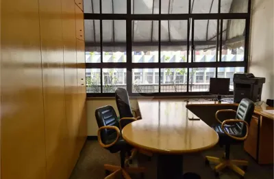 Sala comercial à venda na Rua Nestor Pestana, Bela Vista, São Paulo