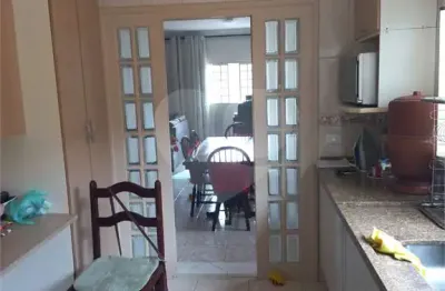 Casa com 4 quartos à venda na Rua Muçurepê, 190, Itaquera, São Paulo