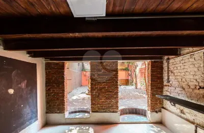 Casa com 2 quartos à venda na Rua James Holland, Barra Funda, São Paulo