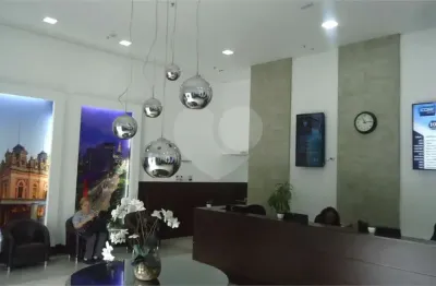 Sala comercial à venda na Rua Voluntários da Pátria, 654, Santana, São Paulo