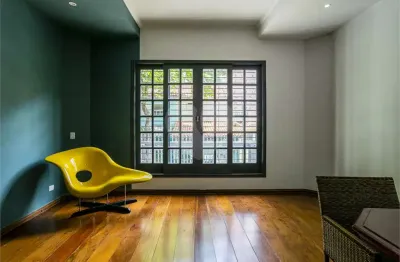 Casa com 5 quartos à venda na Rua Professora Ludovina Credídio Peixoto, 23, Vila Mariana, São Paulo