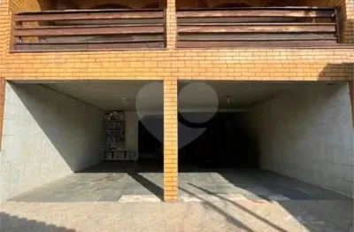 Casa com 4 quartos à venda na Rua Dom José Maurício, Carandiru, São Paulo