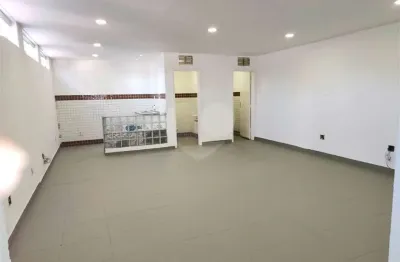 Prédio à venda na Avenida Imperatriz Leopoldina, Vila Leopoldina, São Paulo