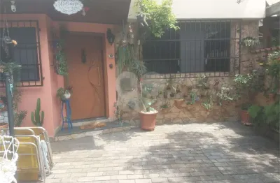 Casa com 3 quartos à venda na Rua Professor Pádua Fleury, 56, Tremembé, São Paulo