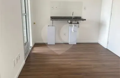 Apartamento com 1 quarto à venda na Rua Guaicurus, Lapa, São Paulo