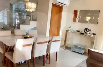 Casa com 3 quartos à venda na Rua Aragão, Vila Mazzei, São Paulo