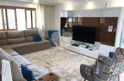 Casa com 3 quartos à venda na Rua Ouchi, 31, Mandaqui, São Paulo