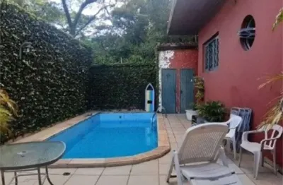 Sobrado com 5 quartos à venda ou para locação em instituto de previdência - sp