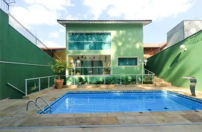Casa com 5 quartos à venda em City América, São Paulo 
