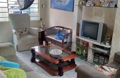 Casa térrea com 3 quartos à venda em vila irmãos arnoni - sp