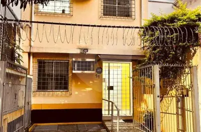 Casa com 8 quartos à venda na Rua Moacir Piza, Cerqueira César, São Paulo