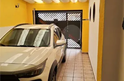 Casa com 2 quartos à venda na Rua Luís Ferreira, 89, Tatuapé, São Paulo